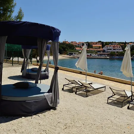 Apartment In Pjescana Uvala/istrien 11166 Pjescana Uvala